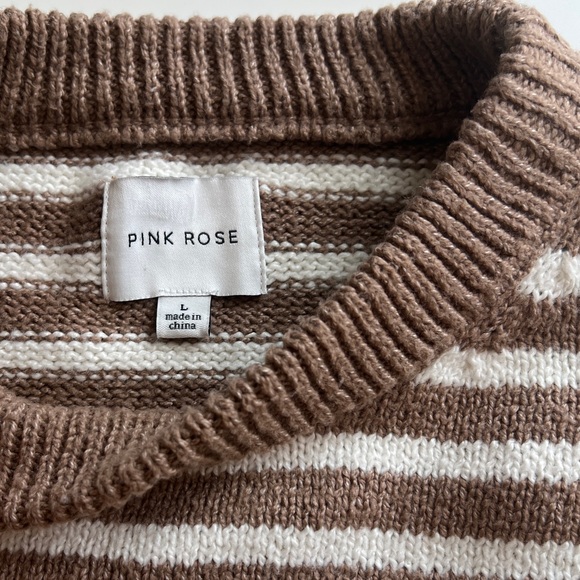 PINK ROSE: Stripped Cropped Sweater (Large) - Picture 3 of 5